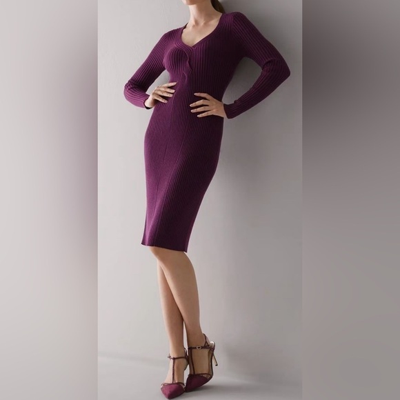 WHITE HOUSE BLACK MARKET Knit V-Neck Dress- Plum/ Size XXS - Picture 1 of 9